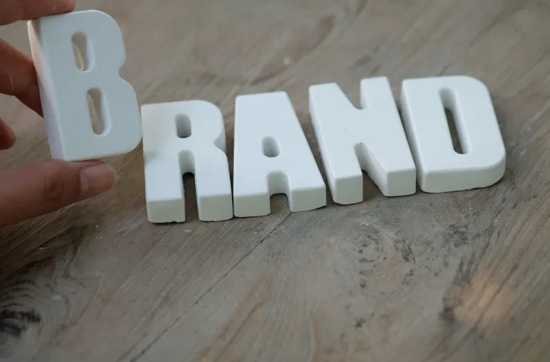 Cara Membuat dan Mengembangkan Brand Sendiri