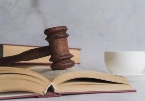 Hati- hati! Sanksi Pidana Mengintai Pengusaha yang Tidak Membuat Peraturan Perusahaan Hati- hati! Sanksi Pidana Mengintai Pengusaha yang Tidak Membuat Peraturan Perusahaan