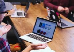 Kapan Waktu yang Tepat Untuk Melaksanakan RUPS?