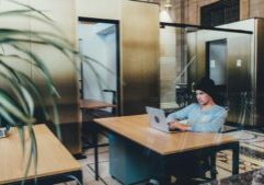 Mau-Pakai-Layanan-Virtual-Office-Kenali-Dulu-Fasilitas-yang-Ditawarkan