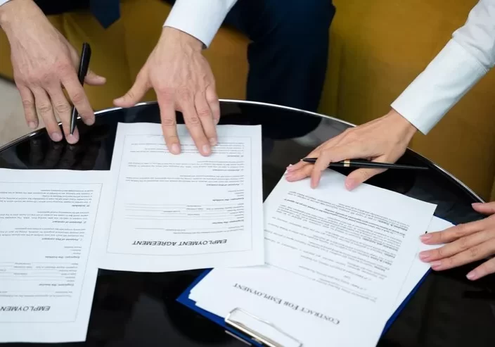 Surat Perjanjian Waralaba Surat Perjanjian Waralaba