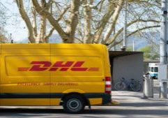 claudio-schwarz-purzlbaum-FLLKq3yDnfI-unsplash